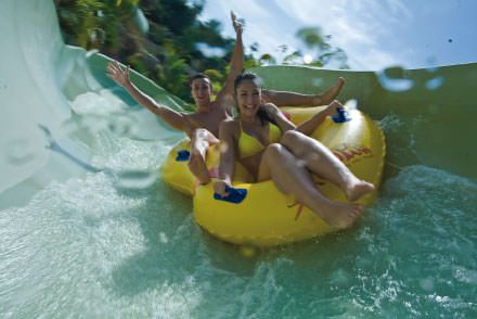 Jungle Snake 4 PIPEline-Wasser-Reifenrutschen Siam Park Teneriffa